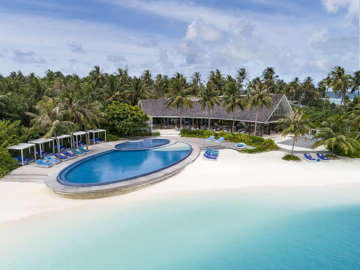 Blu Restaurant for family-style dining on the beach at Niyama Private Islands Maldives
