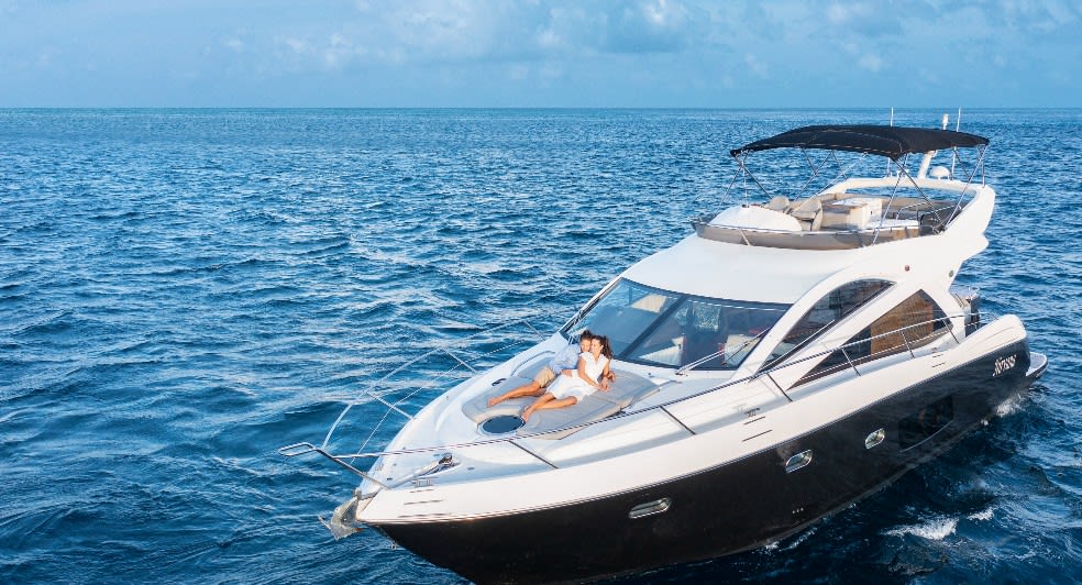 Private luxury cruise at Naladhu Private Island Maldives