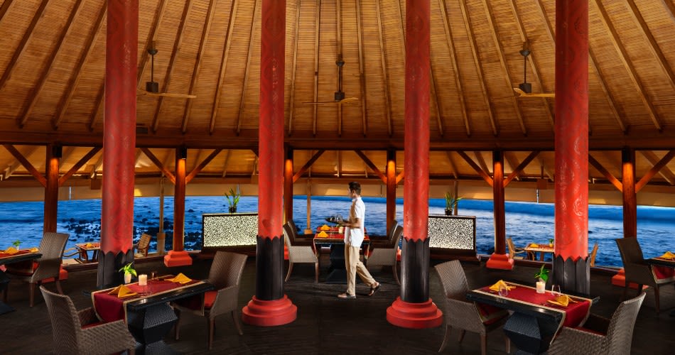 Bann Huraa Thai Restaurant at Anantara Veli Maldives Resort