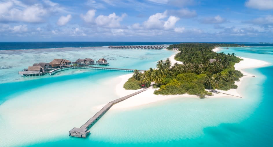 Aerial view of the twin islands Chill and Play at Niyama Private Islands Maldives, perfect for couples, honeymooners and families