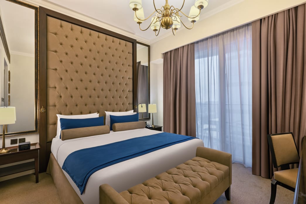 Deluxe Suite Bed