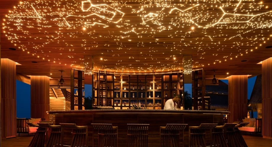 SKY Rooftop Bar at Anantara Kihavah Maldives Villas