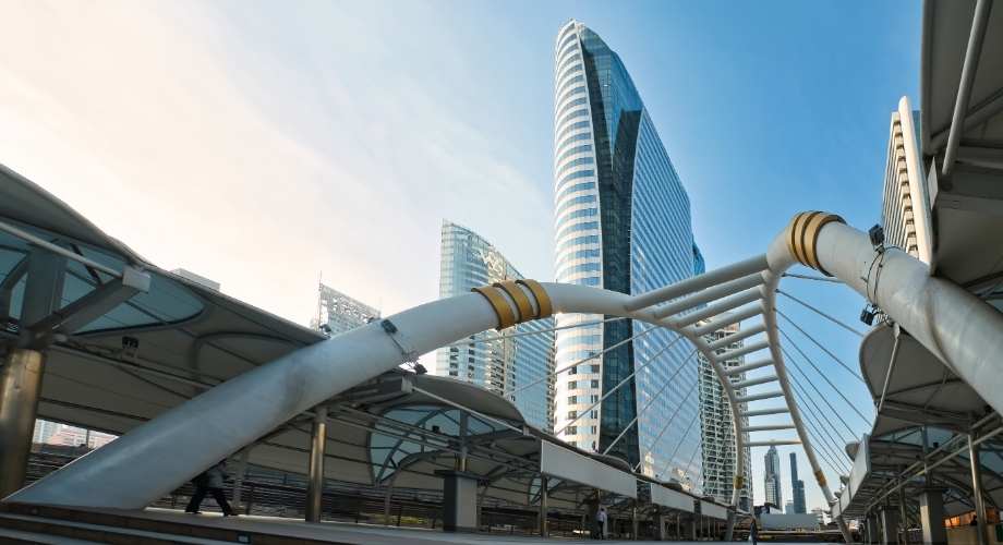 Chong Nonsi Skywalk in Sathorn