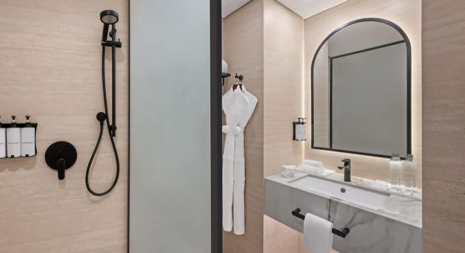 NH Collection Dubai Ibn Battuta Hotel