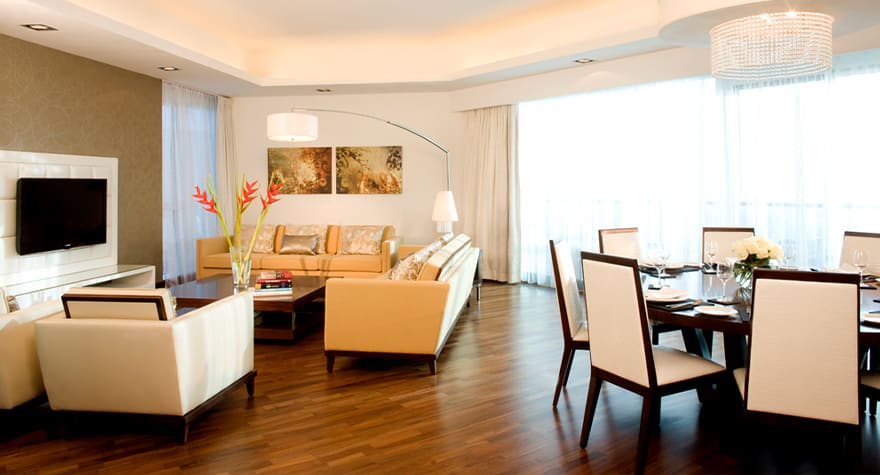 Hotel in Dubai l NH Collection Dubai La Suite Hotel and Apartments