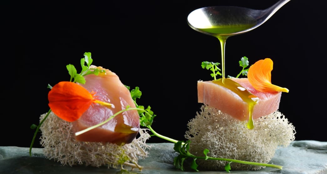 Fine dining experience at NH Collection Maldives Reethi Resort – exclusive gourmet cuisine in the Maldives.