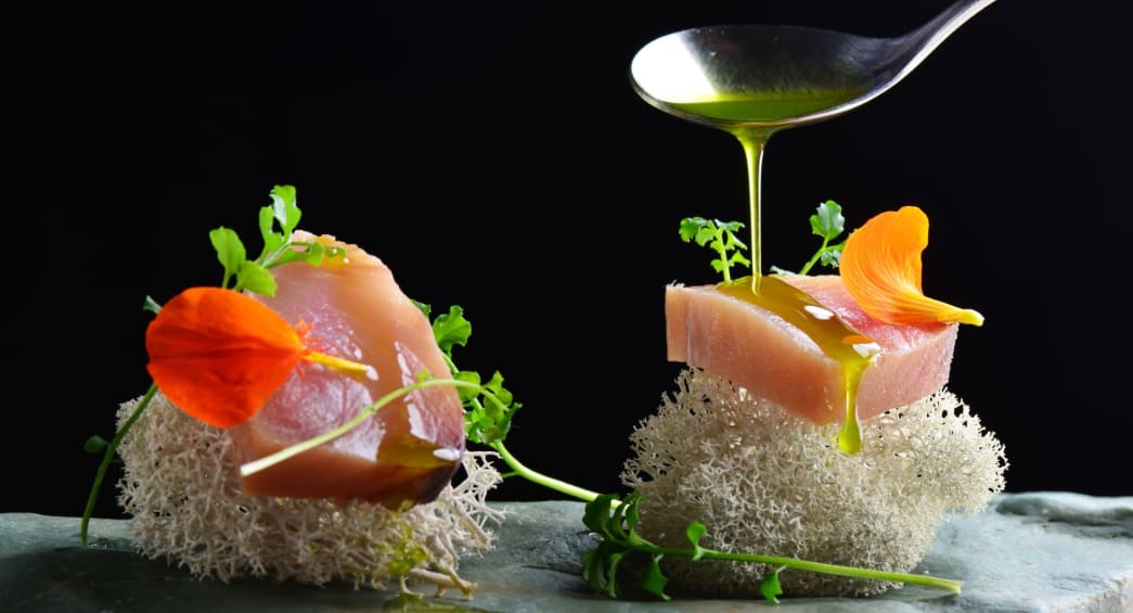 Fine dining experience at NH Collection Maldives Reethi Resort – exclusive gourmet cuisine in the Maldives.