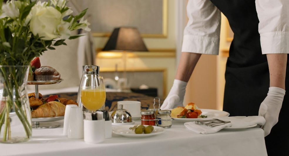 NH Sandont In room dining