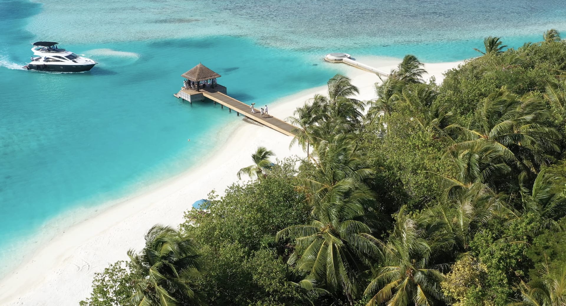 Arrival Jetty at Naladhu Private Island Maldives