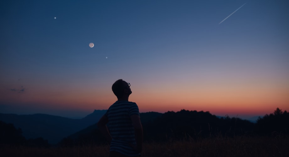 Perfect stargazing escape under clear night sky
