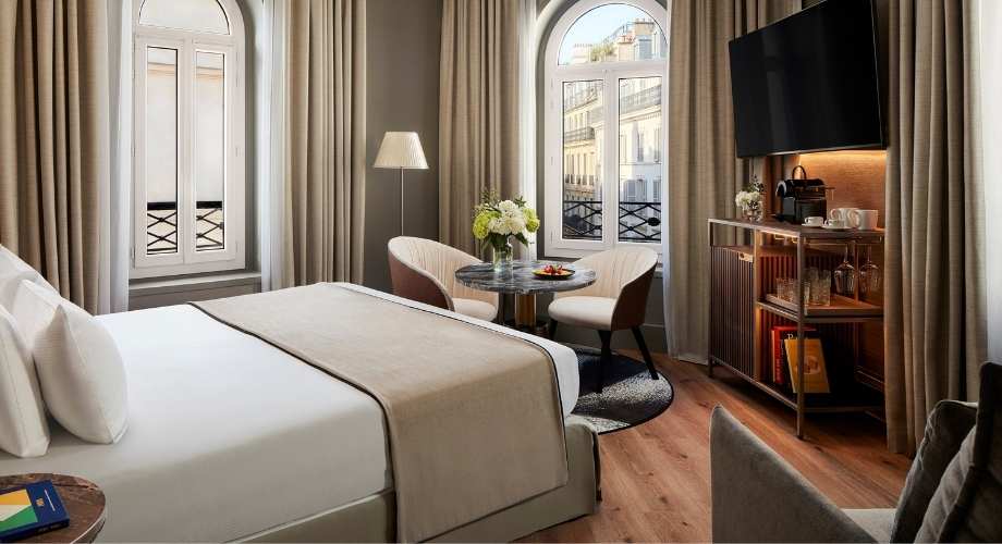 Where to stay in the most romantic places in the world for couples