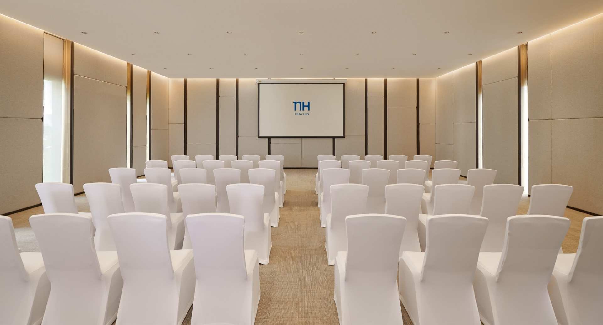 DOK JOK MEETING ROOM