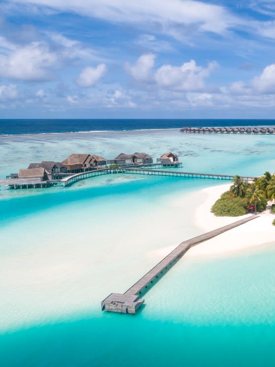 Aerial view of the twin islands Chill and Play at Niyama Private Islands Maldives, perfect for couples, honeymooners and families