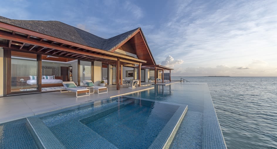 Niyama Private Islands Maldives - Two Bedroom Ocean Pool Pavilion with view of Sunrise