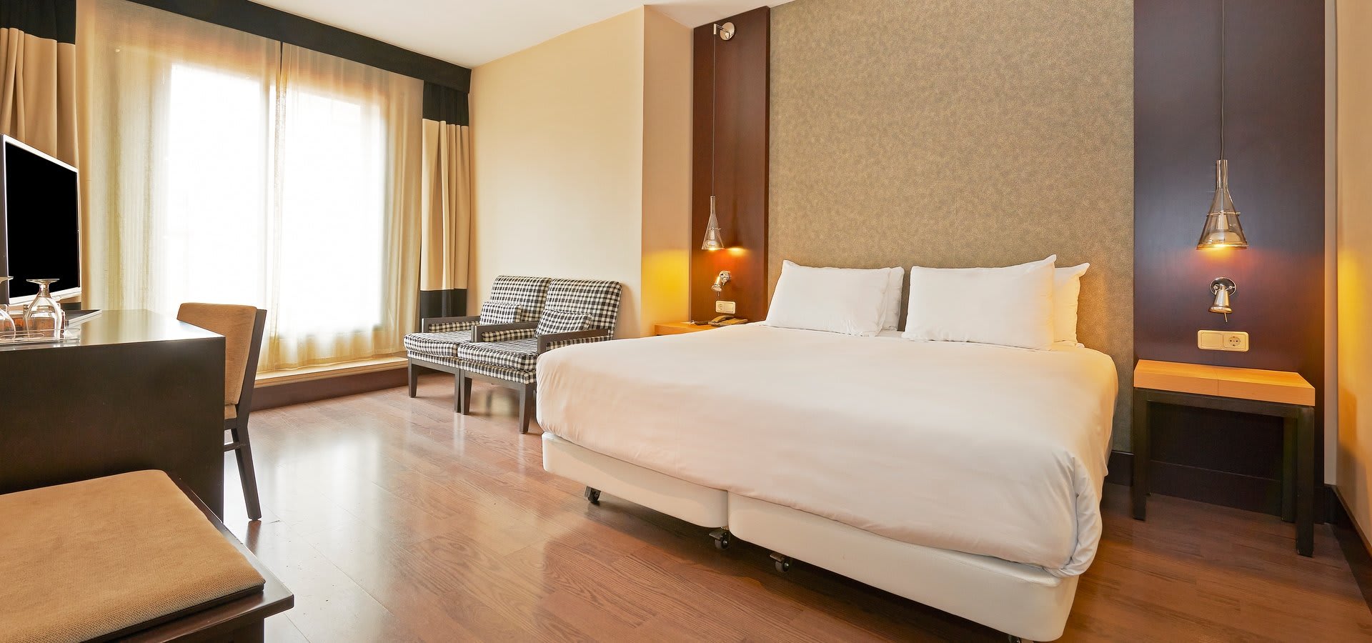 バルセロナのホテル：NHバルセロナ・アシャンプラ | マイナー・ホテルズ