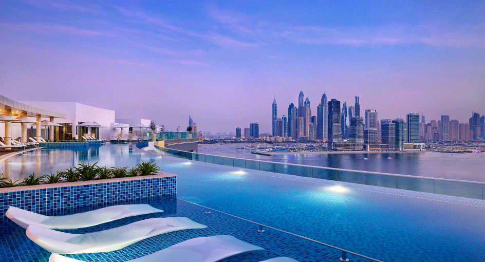 Hotels on the Palm Dubai | Rooftop Swimming Pool at NH Collection Dubai The Palm