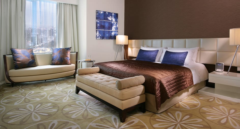 Hotel in Dubai l NH Collection Dubai La Suite Hotel and Apartments