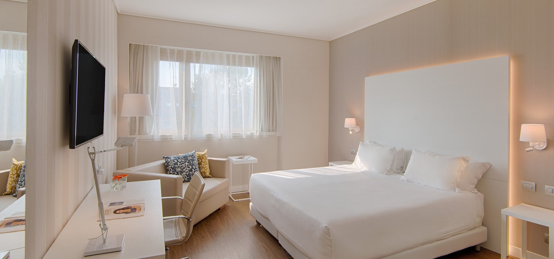 NH Torino Centro, hotel de 4 estrellas en Turín | Minor Hotels, image size:1920x900