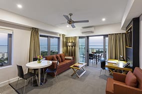 2 bedroom apartment at Oaks Elan Darwin hotel with air conditioning and wi-fi